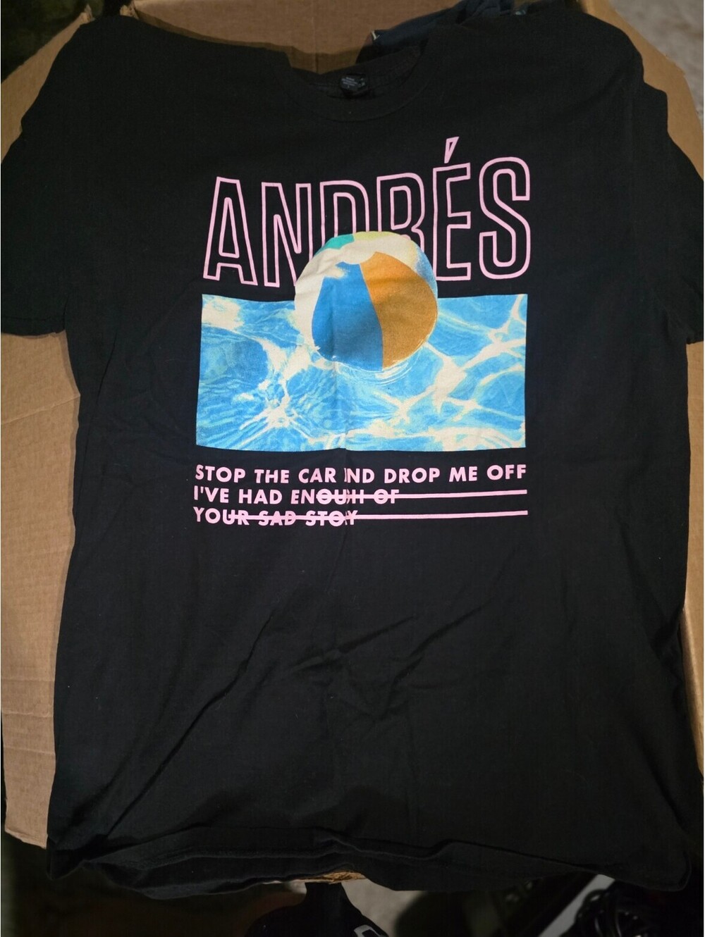 Andres lyrics Shirt Size Medium